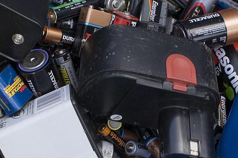 南京废旧电池回收-上门回收报废电池|高价蓄电池回收